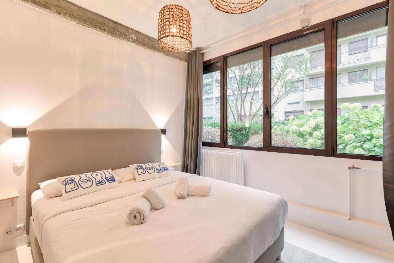Artist And Design Loft - 10 Guests - 5 Min From Metro Apartment Paris Bagian luar foto